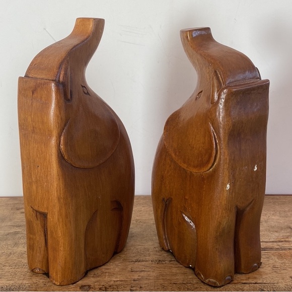 Vintage Carved Wood Elephant Bookends - Picture 6 of 12